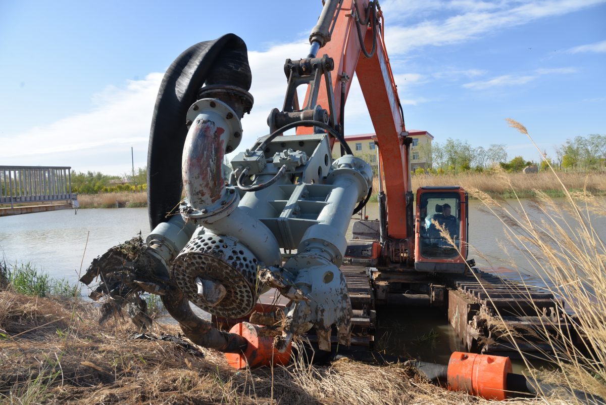 hydraulic dredge pump