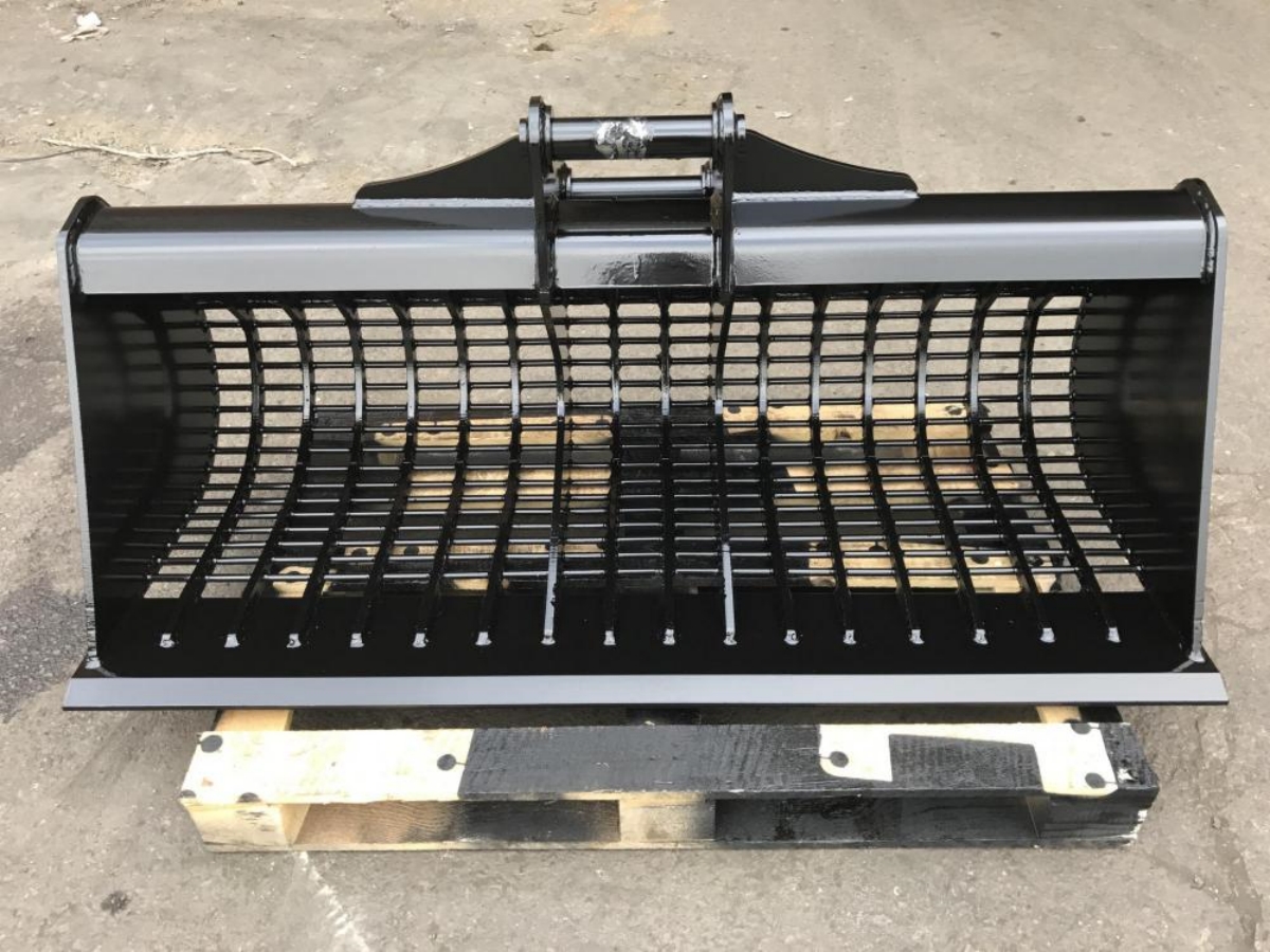 Silt bucket deep excavation